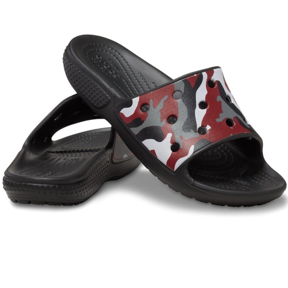 Crocs Red & Black Camo Classic Slides - Kids - Size C12